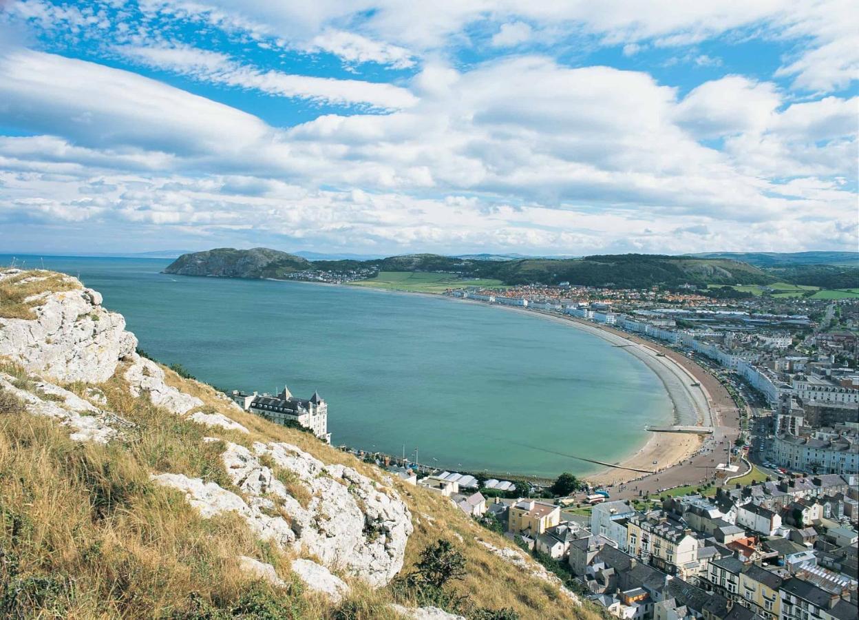 No 27 Chapel Street Guest House Llandudno Luaran gambar