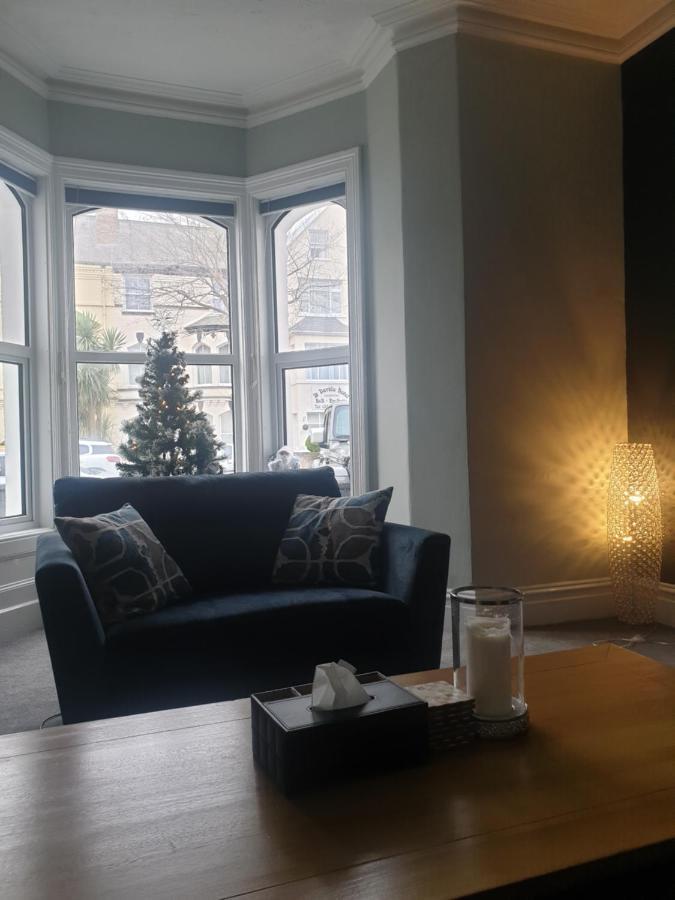 No 27 Chapel Street Guest House Llandudno Luaran gambar